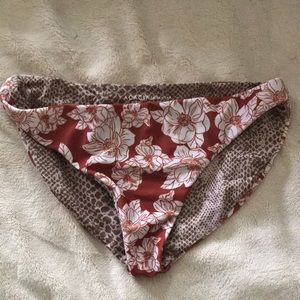 Acacia Namila bottoms